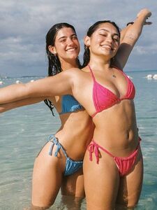 Charli Damelio Sexy Pool Beach Bikini Set Leaked