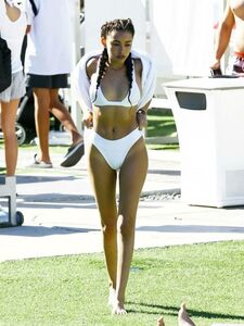 Madison Beer Sexy Camel Toe Bikini Set Leaked