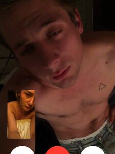 Super Cute Actress Addison Timlin Nude Leaks