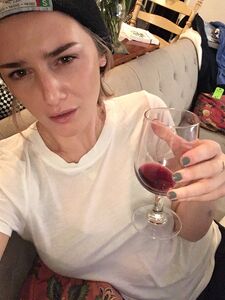 Super Cute Actress Addison Timlin Nude Leaks