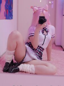 Bunny Alina Kim photo shoot onlyfans leaks