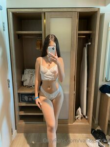 Vanessa.Rhd Morning Sexy Selfie Leaked ONLYFANS Pics