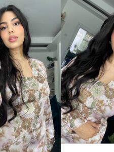 Rich Businessman girlfriend nude