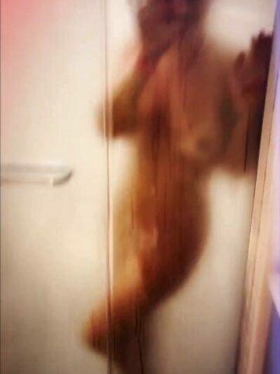 Paige VanZant Nude Shower Voyeur Leaked